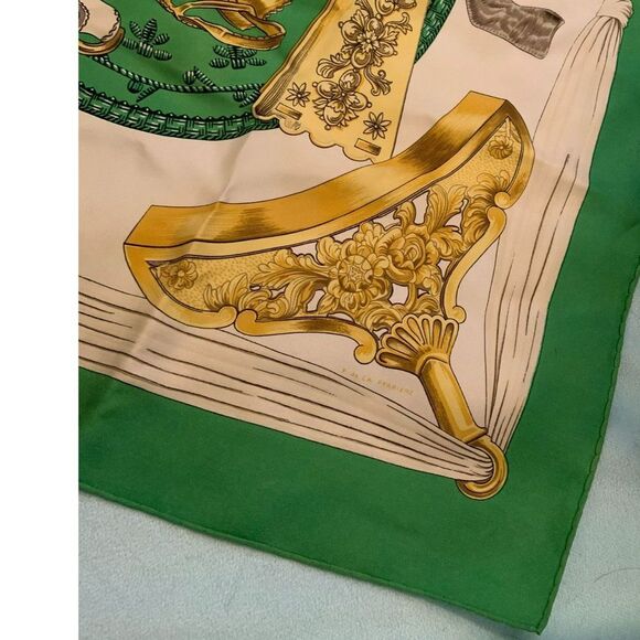 Vintage Hermes Silk Scarf 34" x 35" - Picture 3 of 5